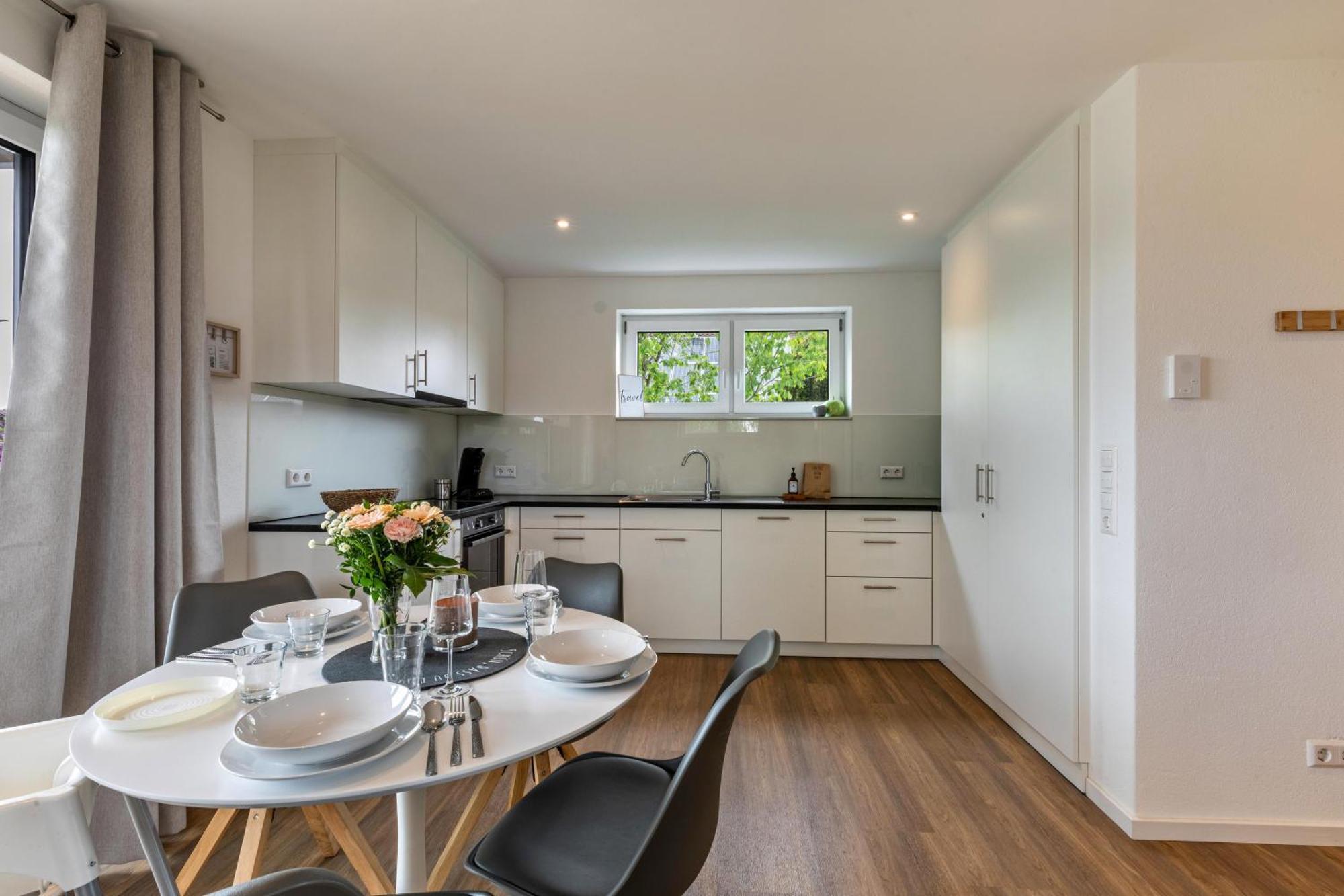 Studio 3 Parkside Apartments Günzburg Eksteriør billede